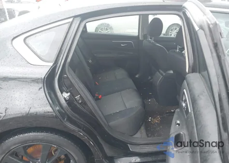 2017 Nissan Altima 2.5 Sr из США, поврежденный, VIN 1N4AL3APXHC197493